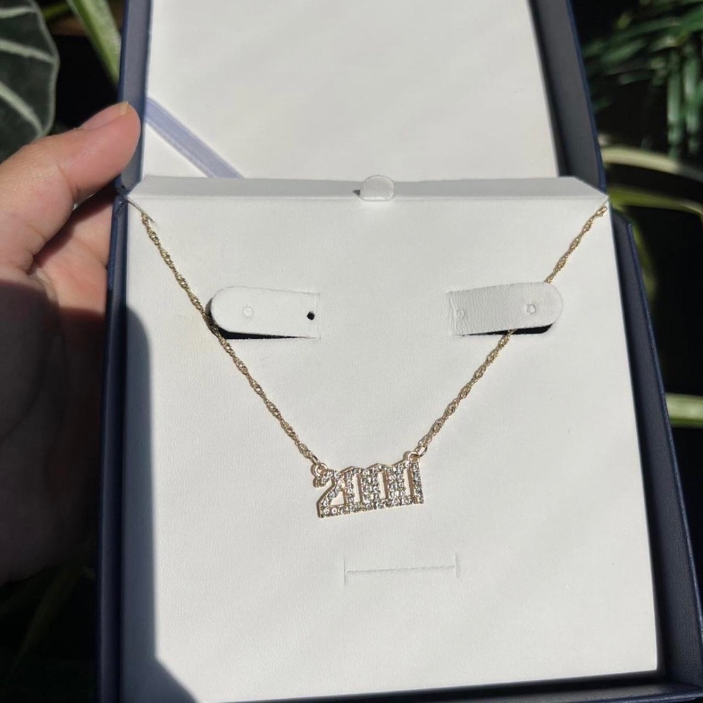2000 Studded Gold Necklace